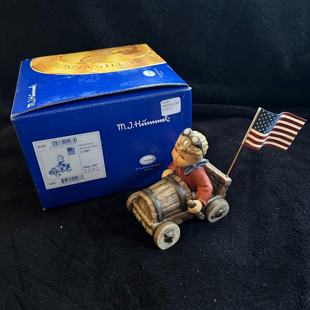 M.I. Hummel  American Spirit Figurine